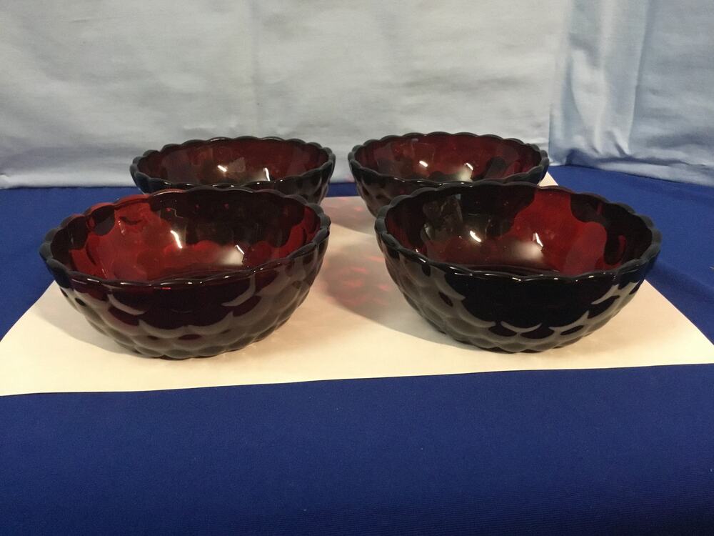 Set of 4 Anchor Hocking Ruby Red Bubble Berry Bowls
